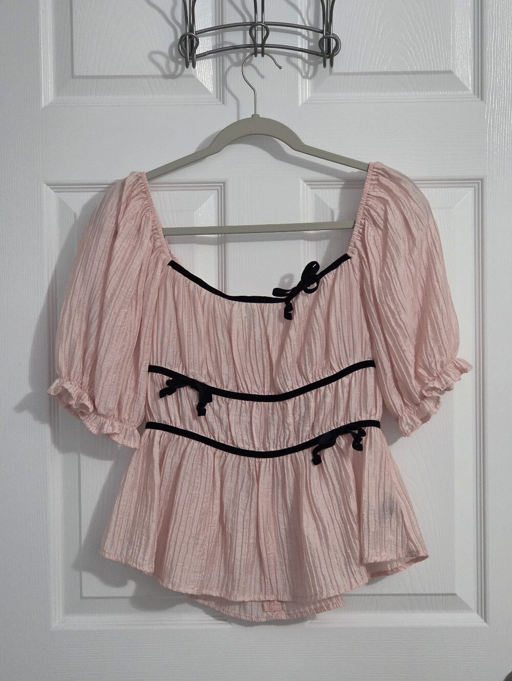 Cider Pink Puff-Sleeve Peasant Top with Black Trim